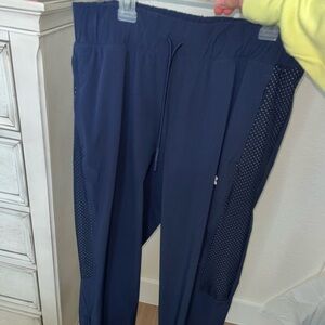 Under Armour Men's Dark Blue Joggers